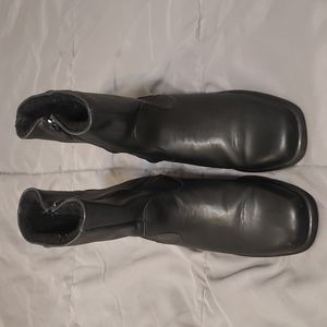 8N Toe Warmers Canada, Katie style, fleece lined ankle boot, black